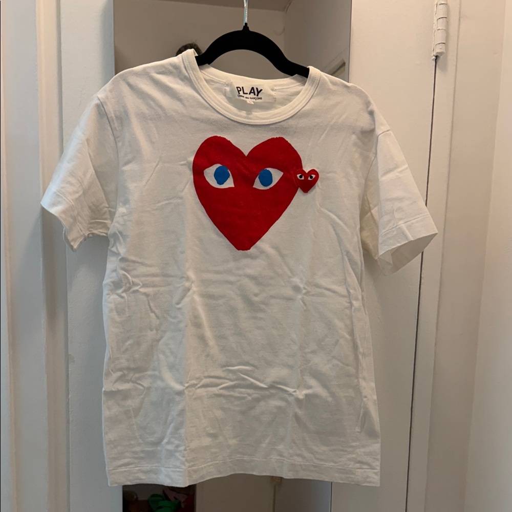Comme des Garcons Kids Tee with Red Heart Graphic - White